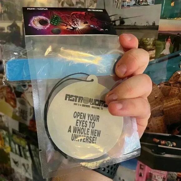 NWT Astroworld Air Freshener & Key Chain Bundle - Picture 3 of 3